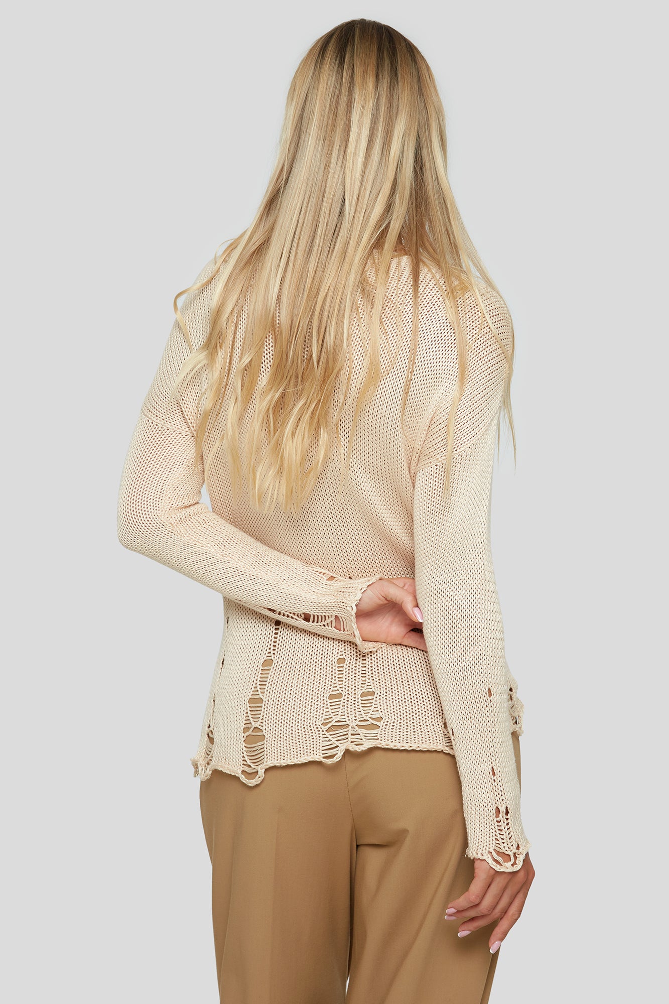 Jumper with holes UMA sand