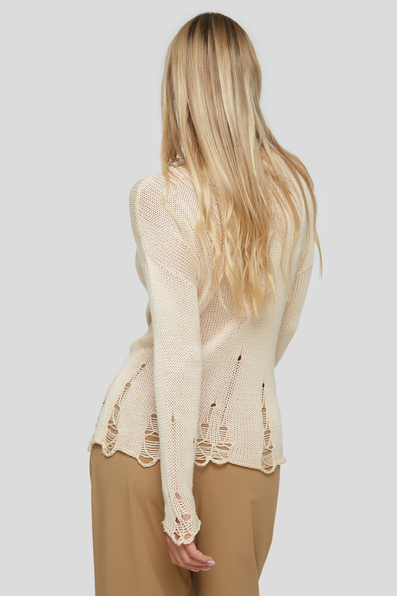 Jumper with holes UMA sand
